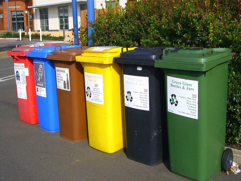 Que el reciclatge no netegi la teva consciència. Un article de “Vivir sin plástico”